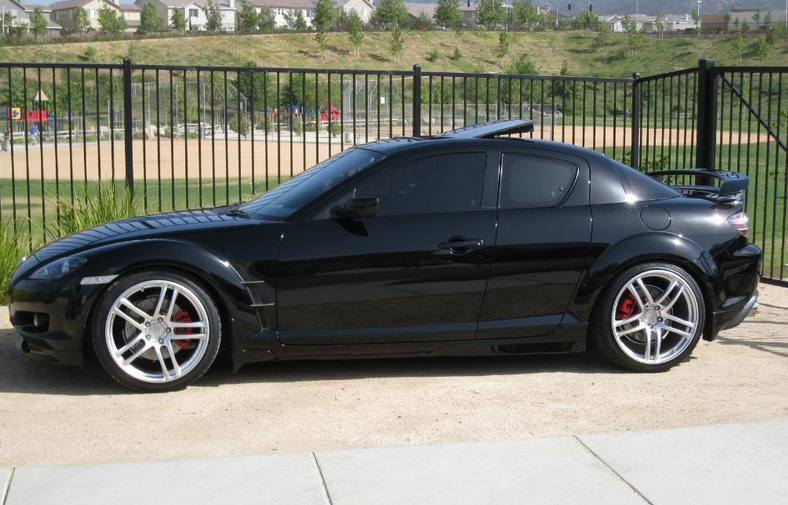 2004 Mazda RX-8 photo