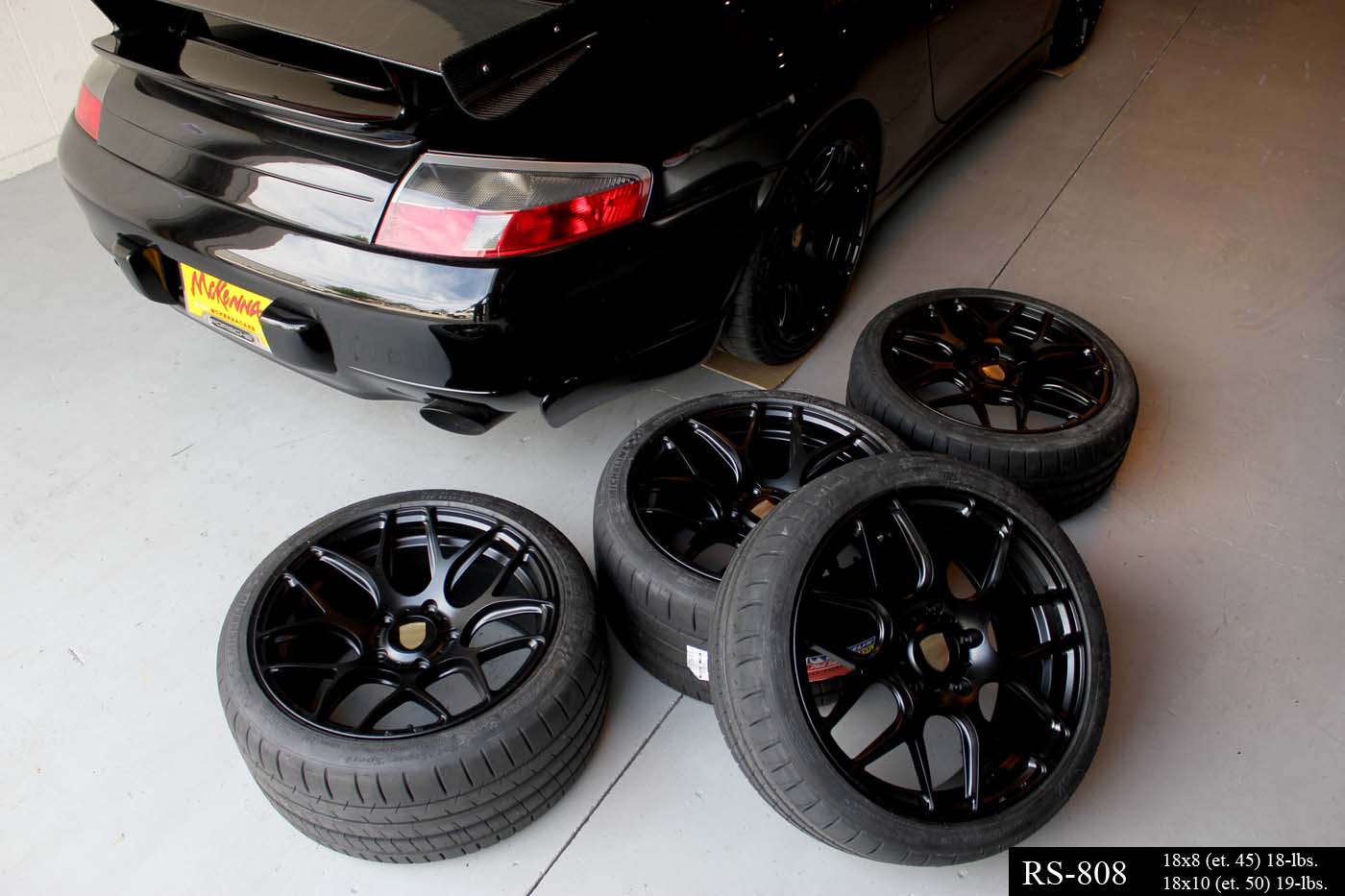2012 Porsche Cayman photo