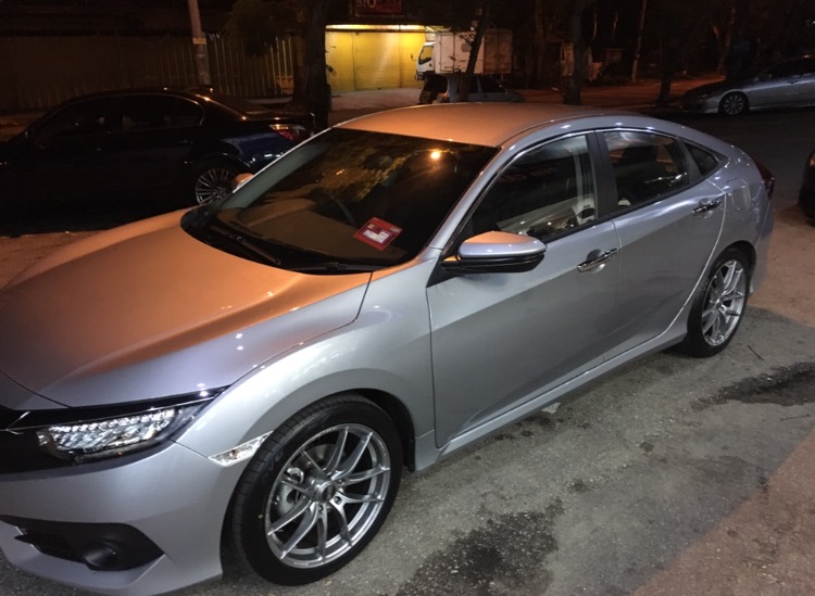 2016 Honda Civic photo