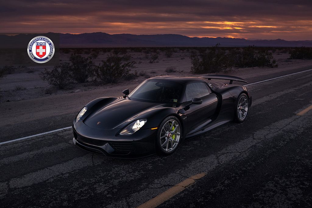 2015 Porsche 918 Spyder photo