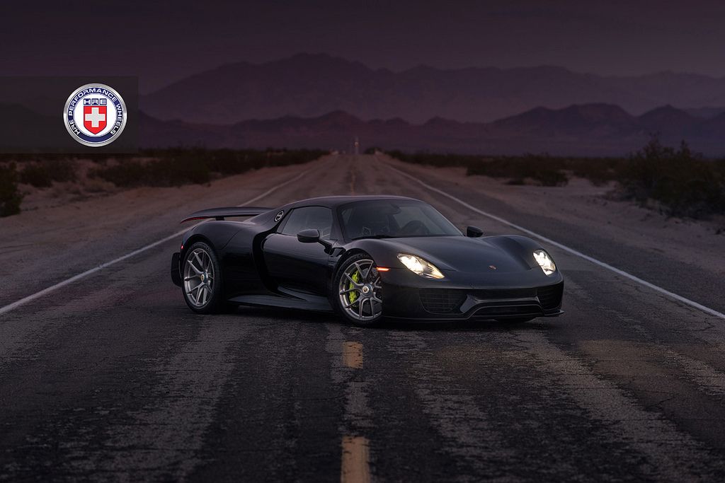 2015 Porsche 918 Spyder photo