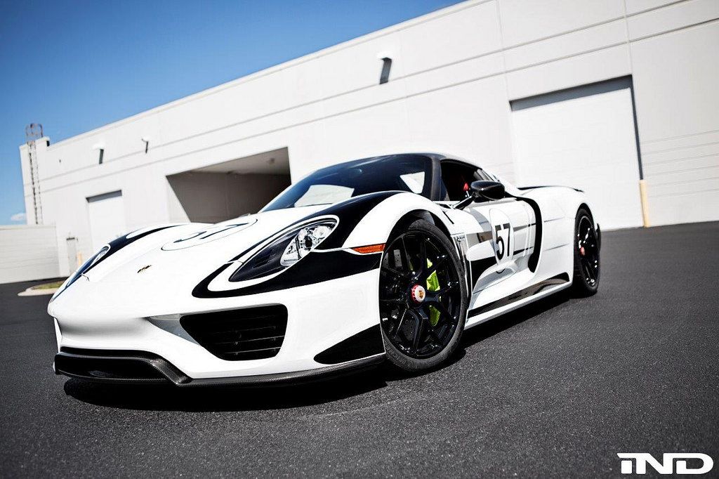 2015 Porsche 918 Spyder photo