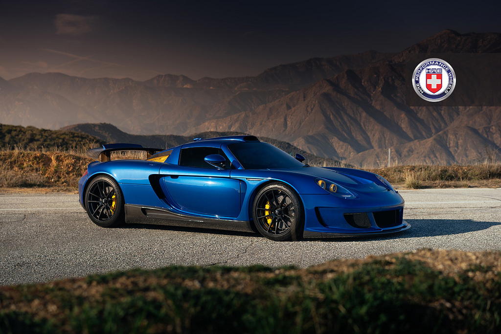 2005 Porsche  Carrera GT photo