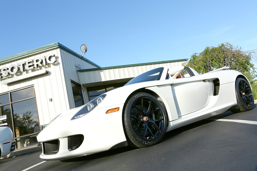 2005 Porsche  Carrera GT photo