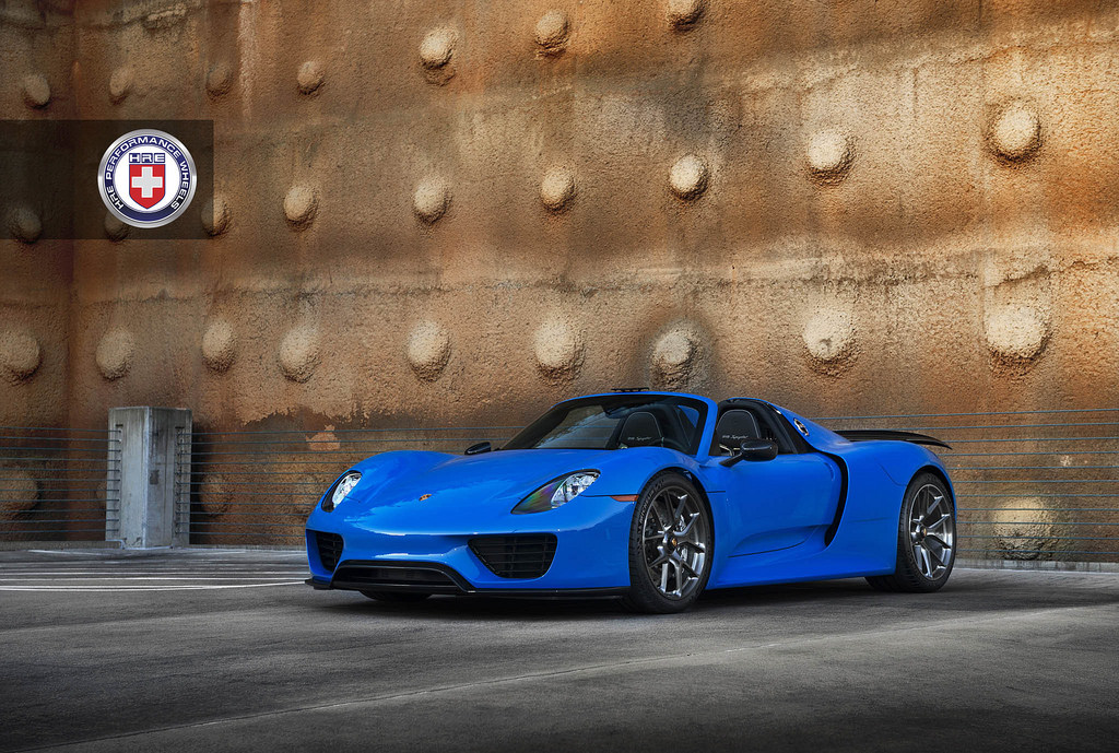 2015 Porsche 918 Spyder photo