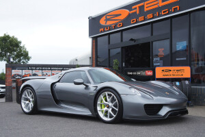 2015 Porsche 918 Spyder