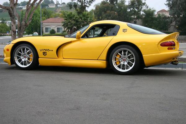 2006 Dodge Viper photo