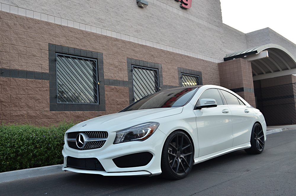 2016 Mercedes-Benz CLA-Class photo
