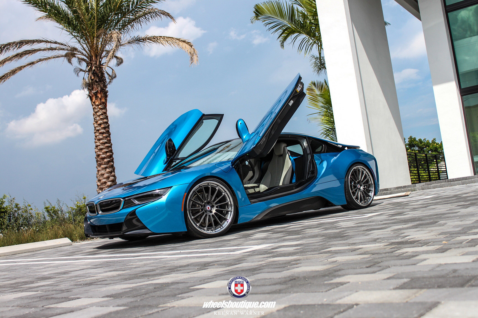 2016 BMW i8 photo