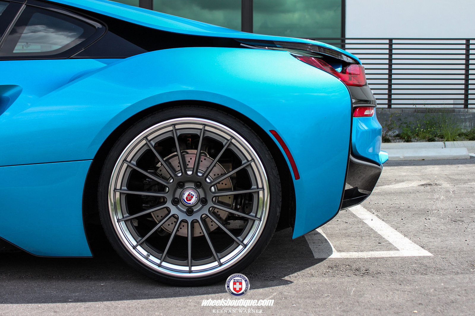 2016 BMW i8 photo
