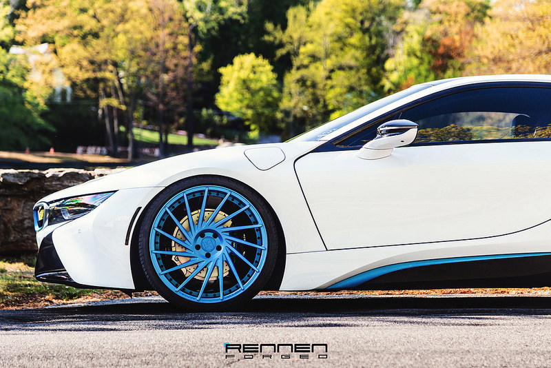 2016 BMW i8 photo