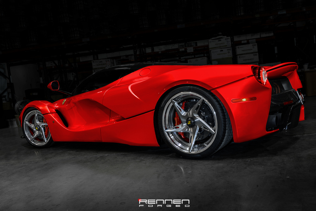 2015 Ferrari LaFerrari photo