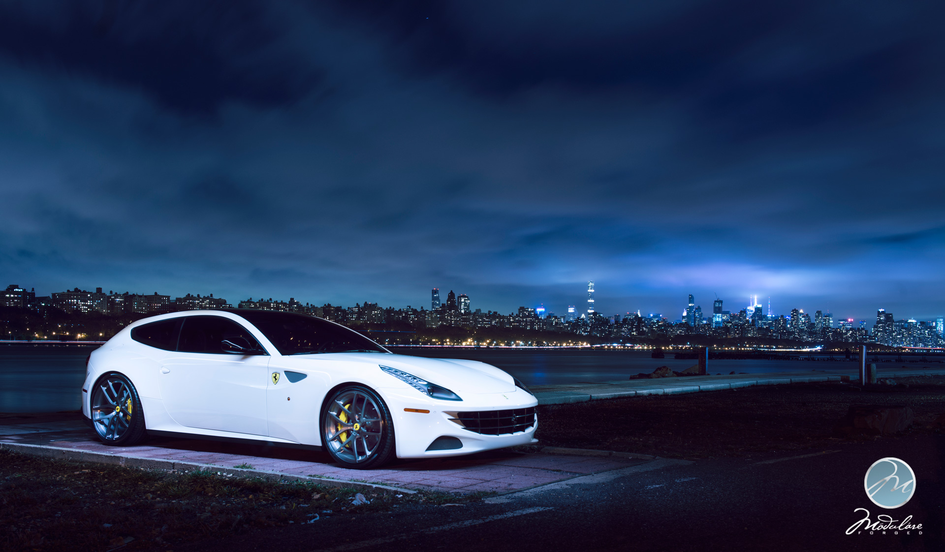 2014 Ferrari FF photo
