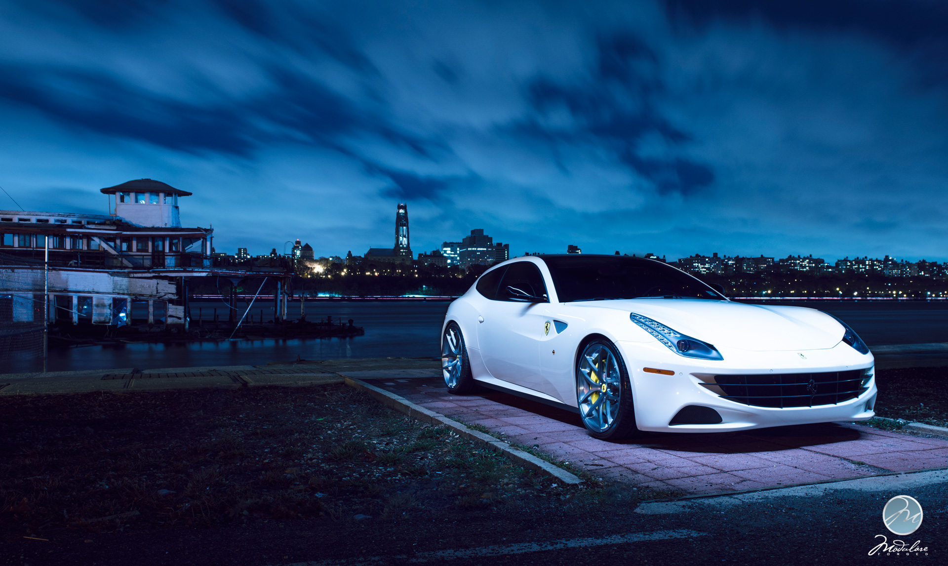 2014 Ferrari FF photo