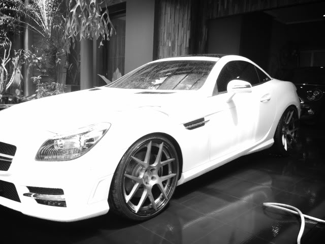 2016 Mercedes-Benz AMG SLK photo