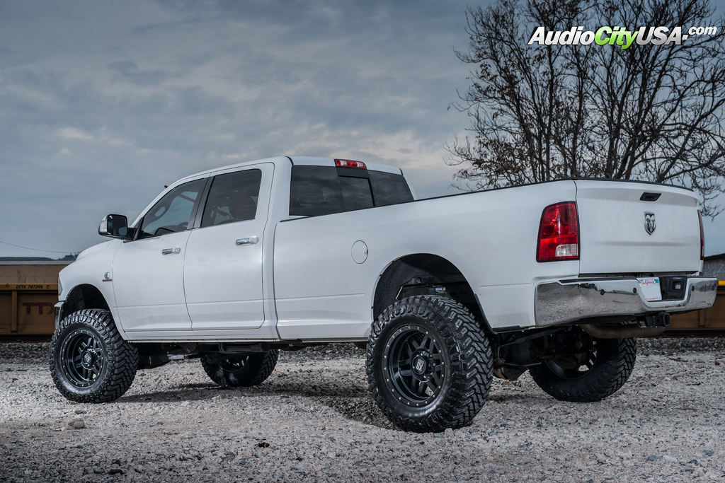 2014 RAM 2500 photo