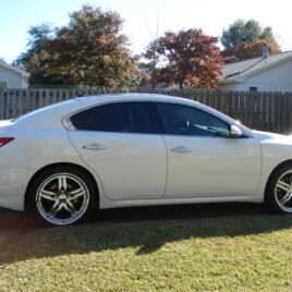 2009 Nissan Maxima