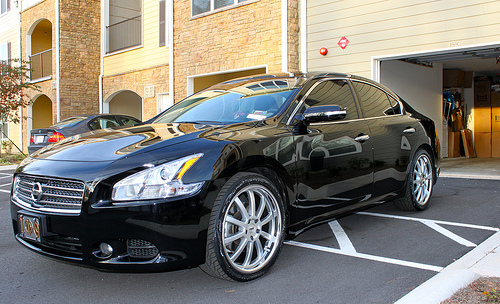 2010 Nissan Maxima photo