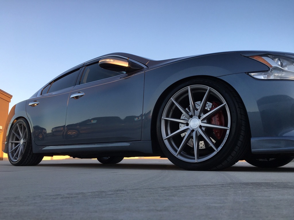 2014 Nissan Maxima photo