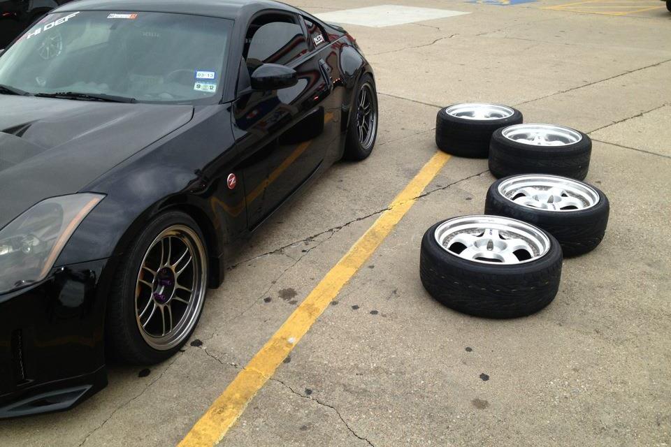 2003 Nissan 350Z photo