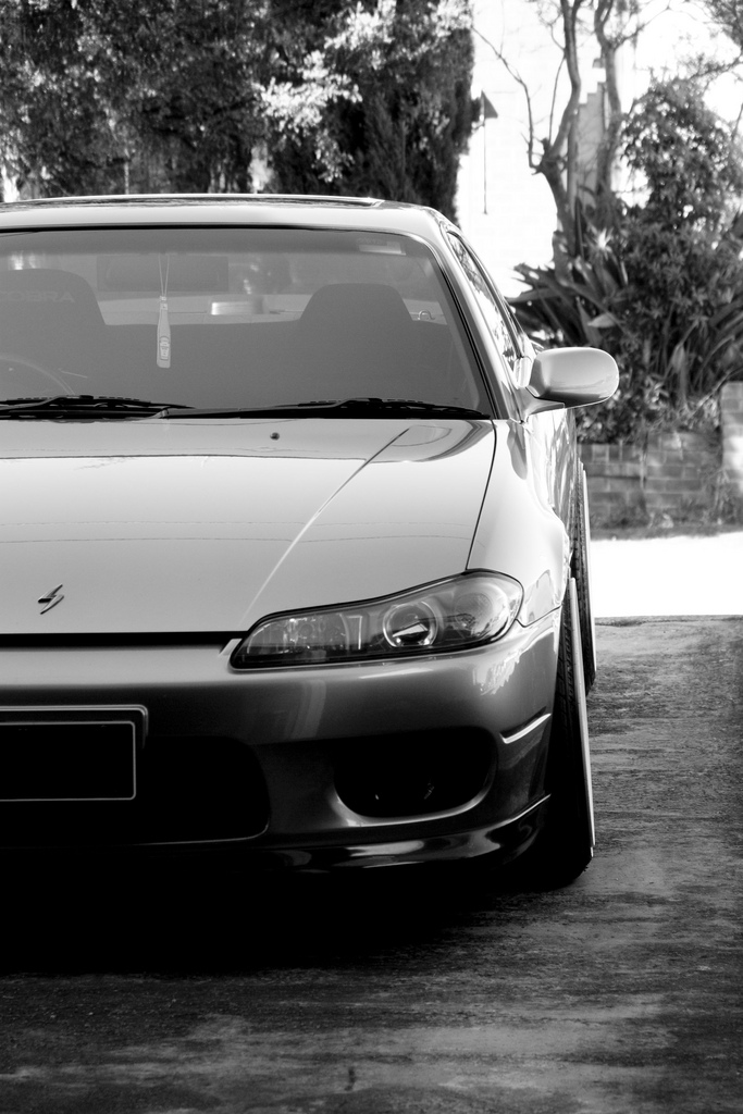 2002 Nissan S15 photo