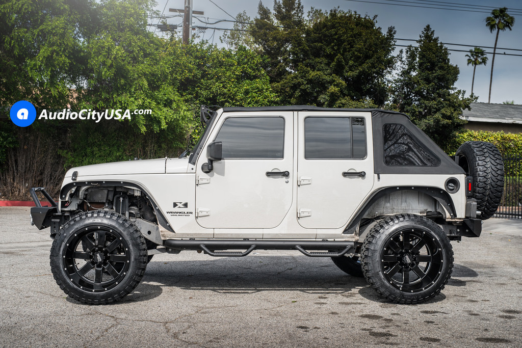 2016 Jeep Wrangler photo