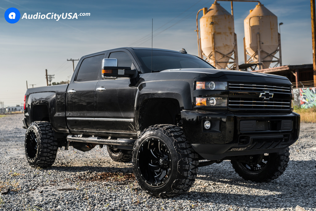 2016 Chevrolet Silverado 2500HD photo