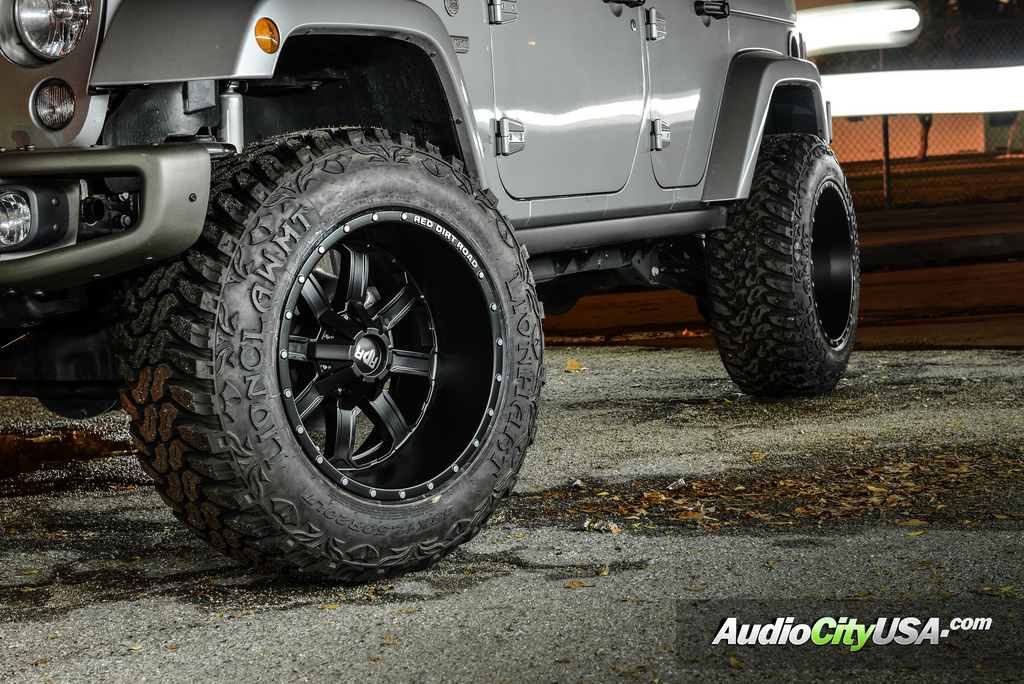 2016 Jeep Wrangler photo