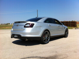 2010 Ford Taurus