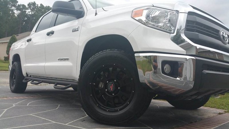 2015 Toyota Tundra photo