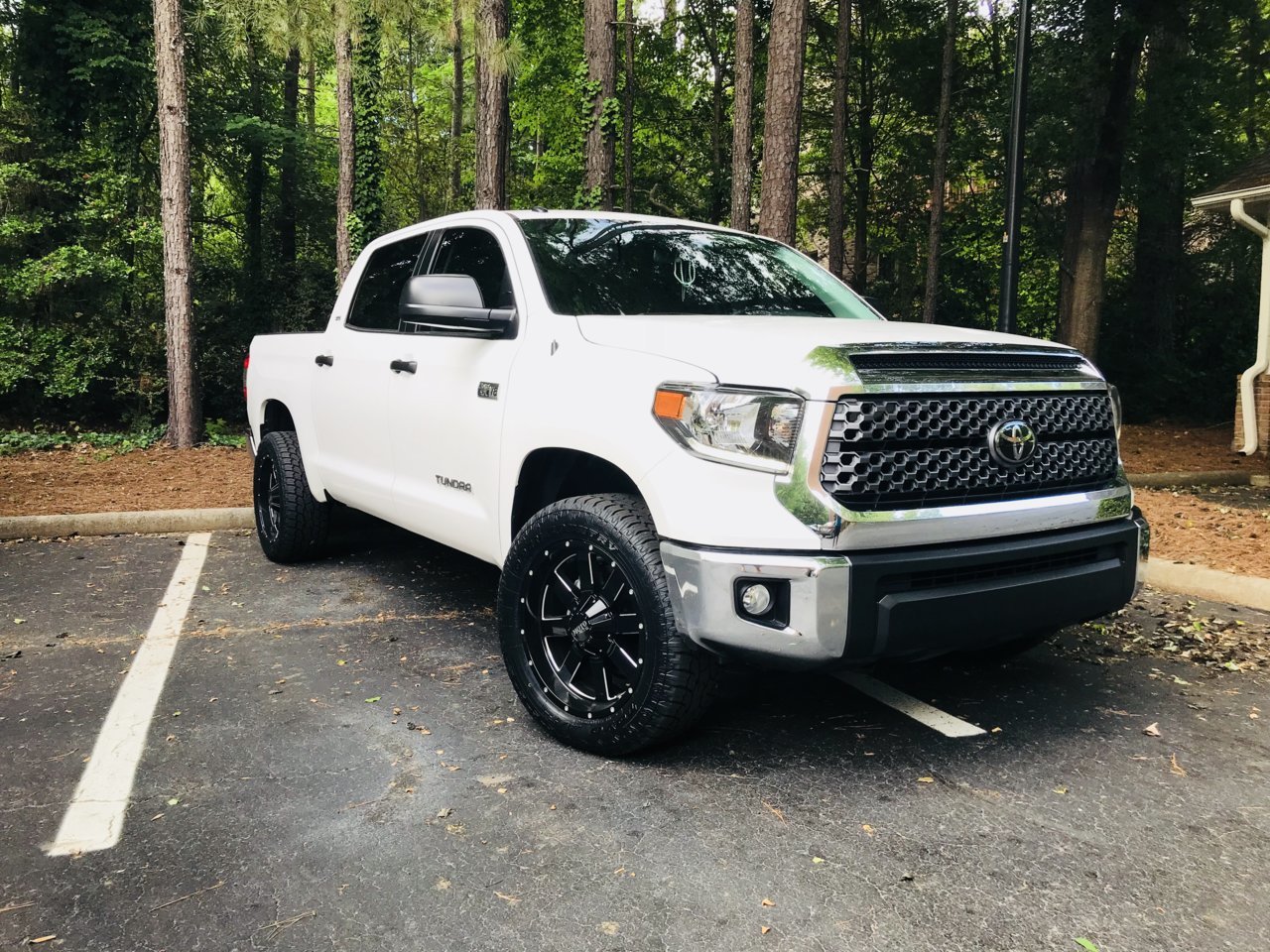 2016 Toyota Tundra photo