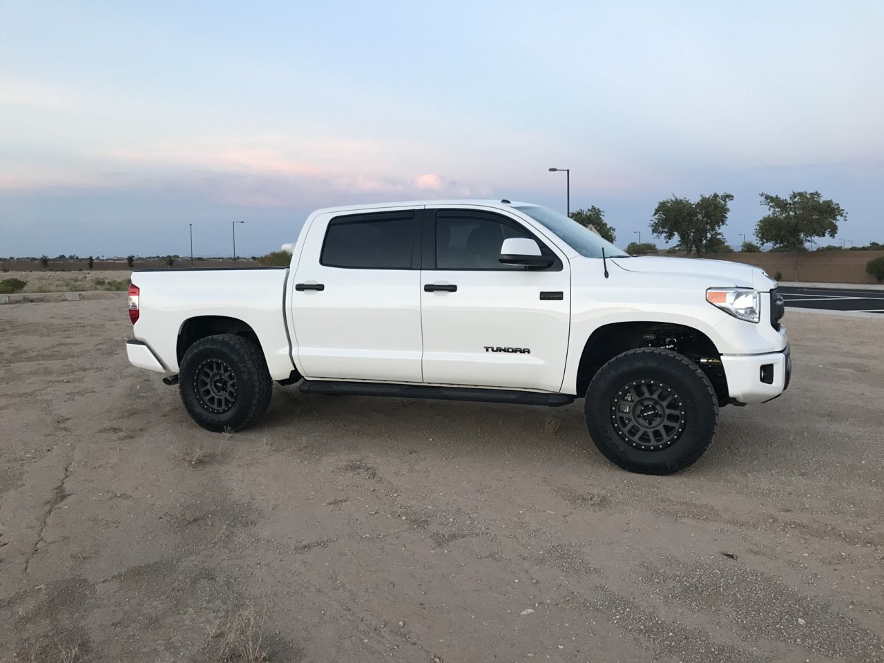 2016 Toyota Tundra photo
