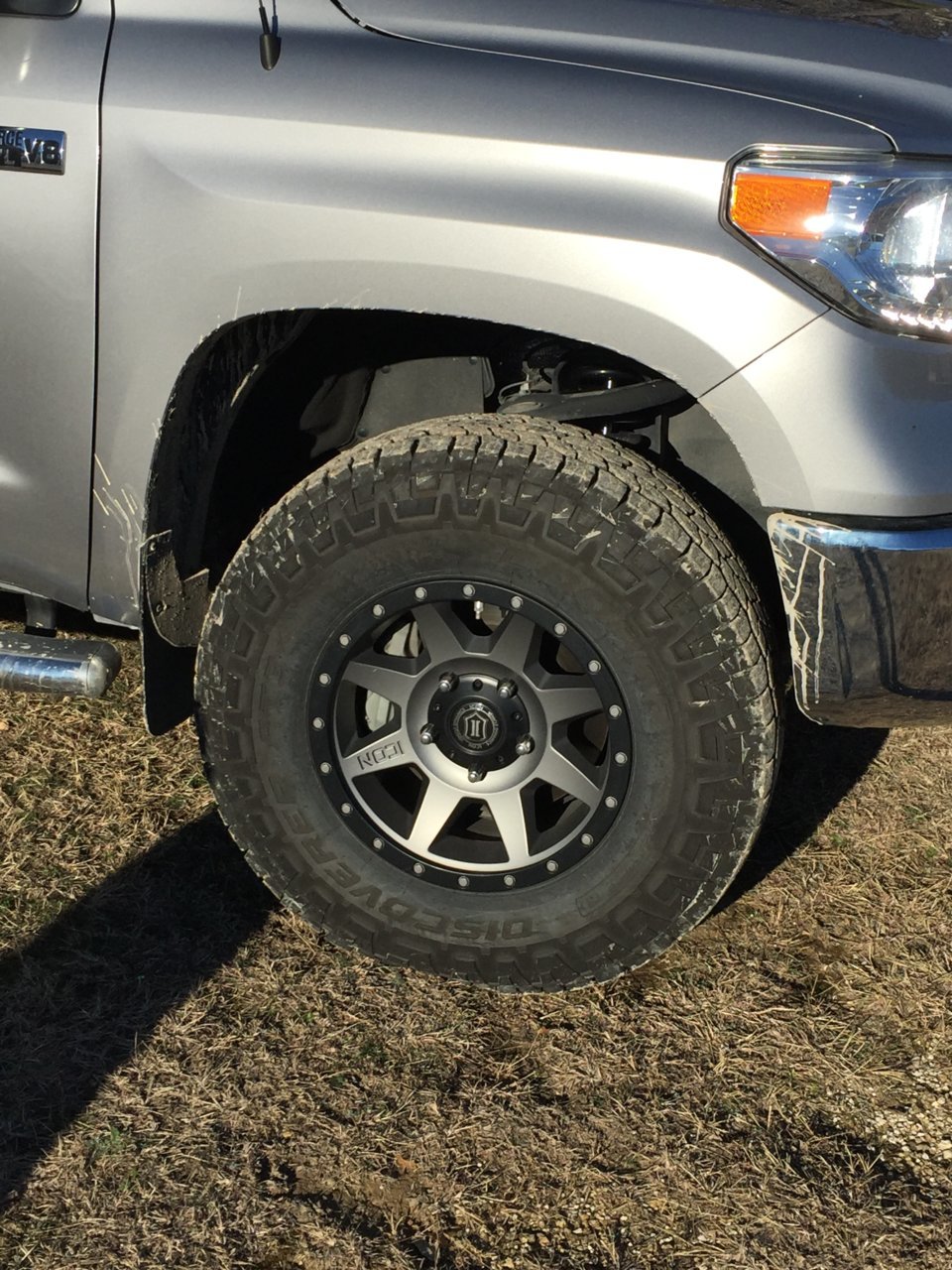 2015 Toyota Tundra photo
