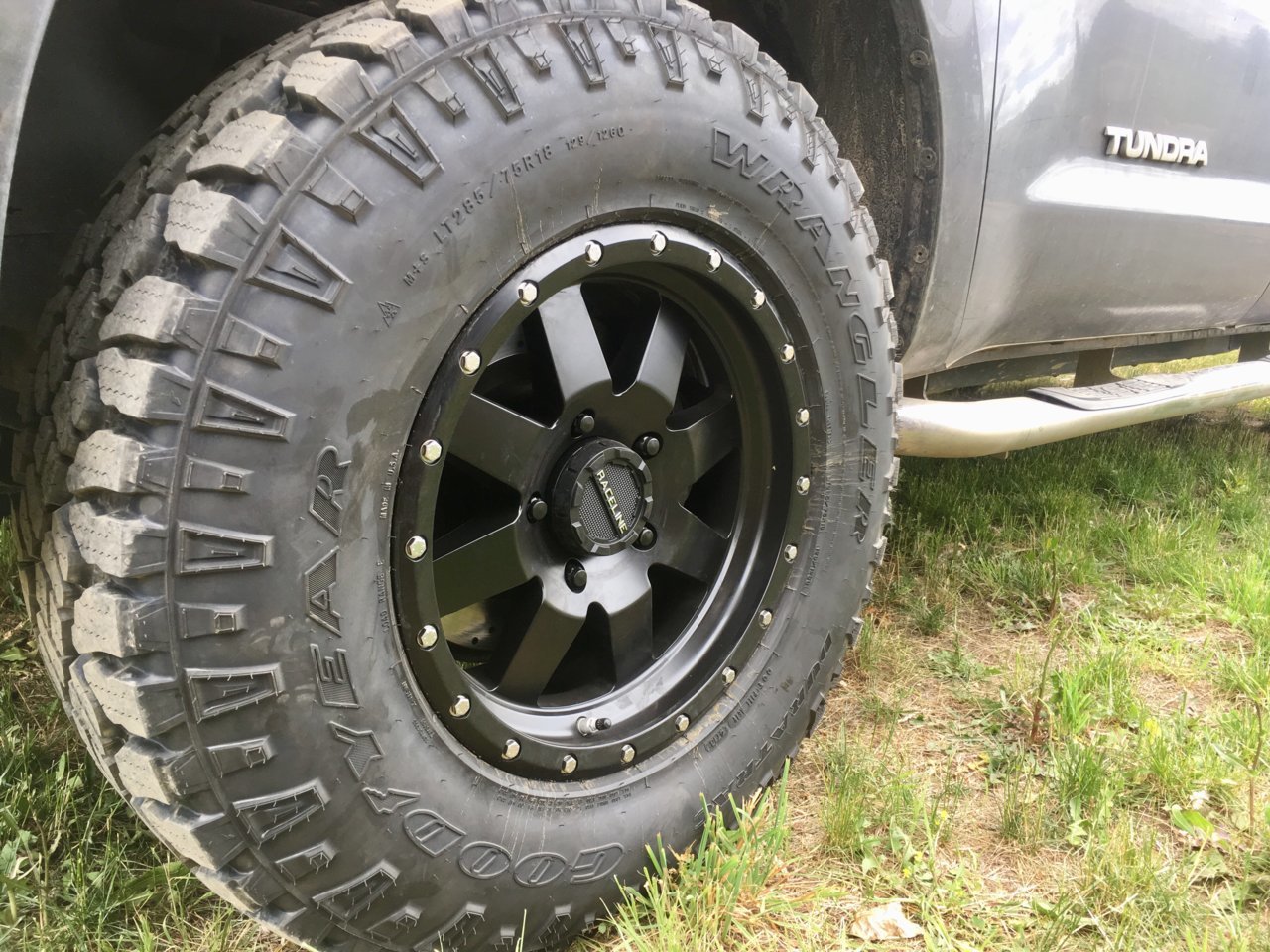 2011 Toyota Tundra photo