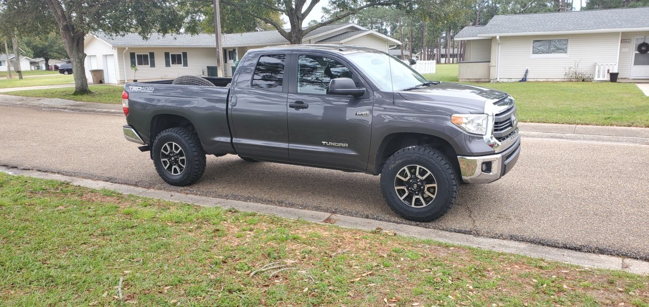 2015 Toyota Tundra photo
