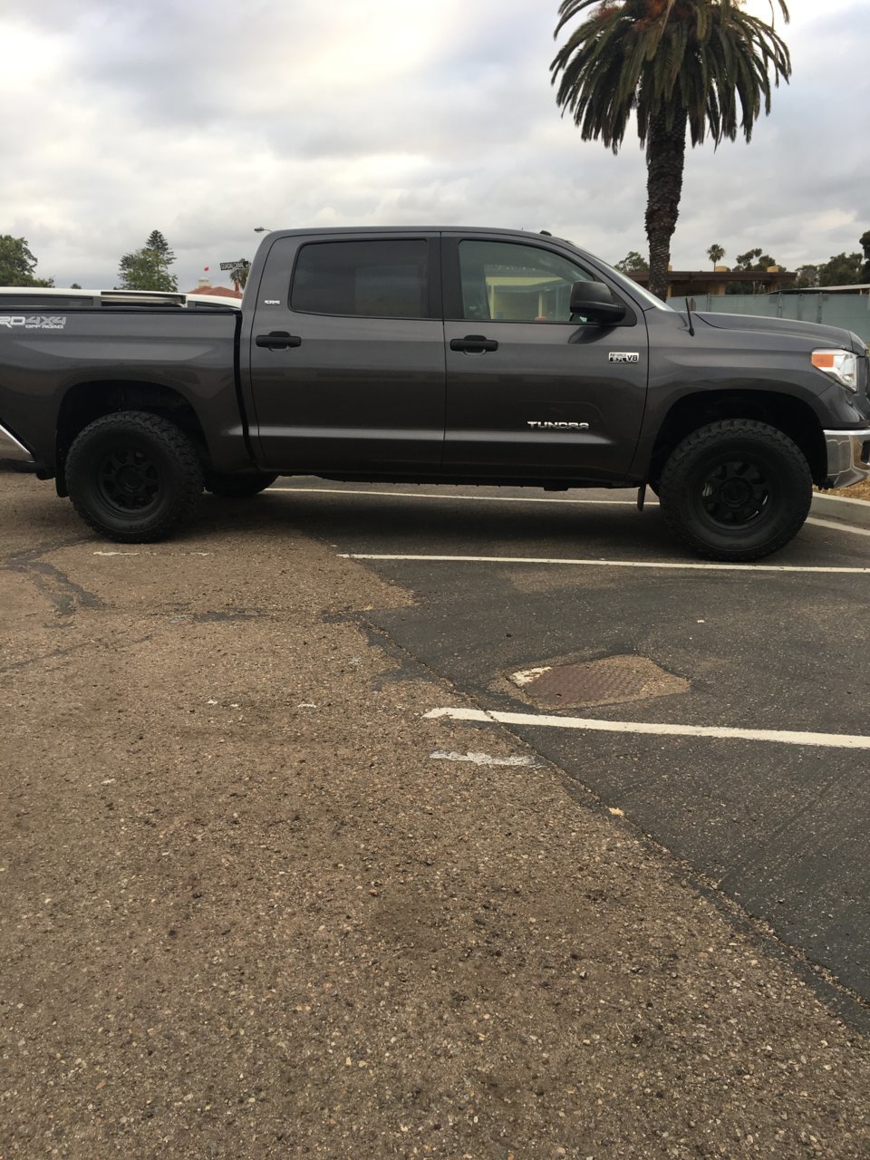 2018 Toyota Tundra photo