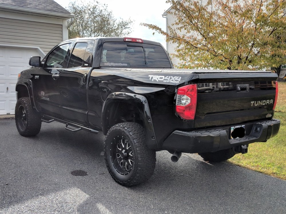 2017 Toyota Tundra photo
