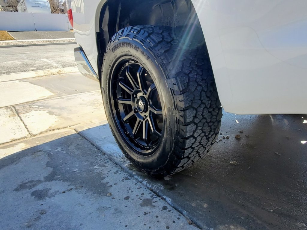 2017 Toyota Tundra photo