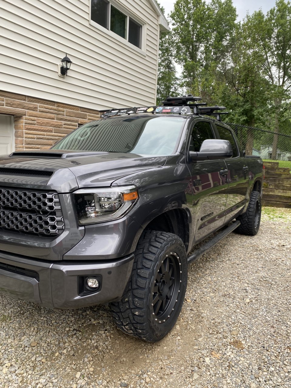 2018 Toyota Tundra photo