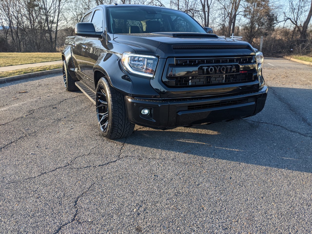 2018 Toyota Tundra photo