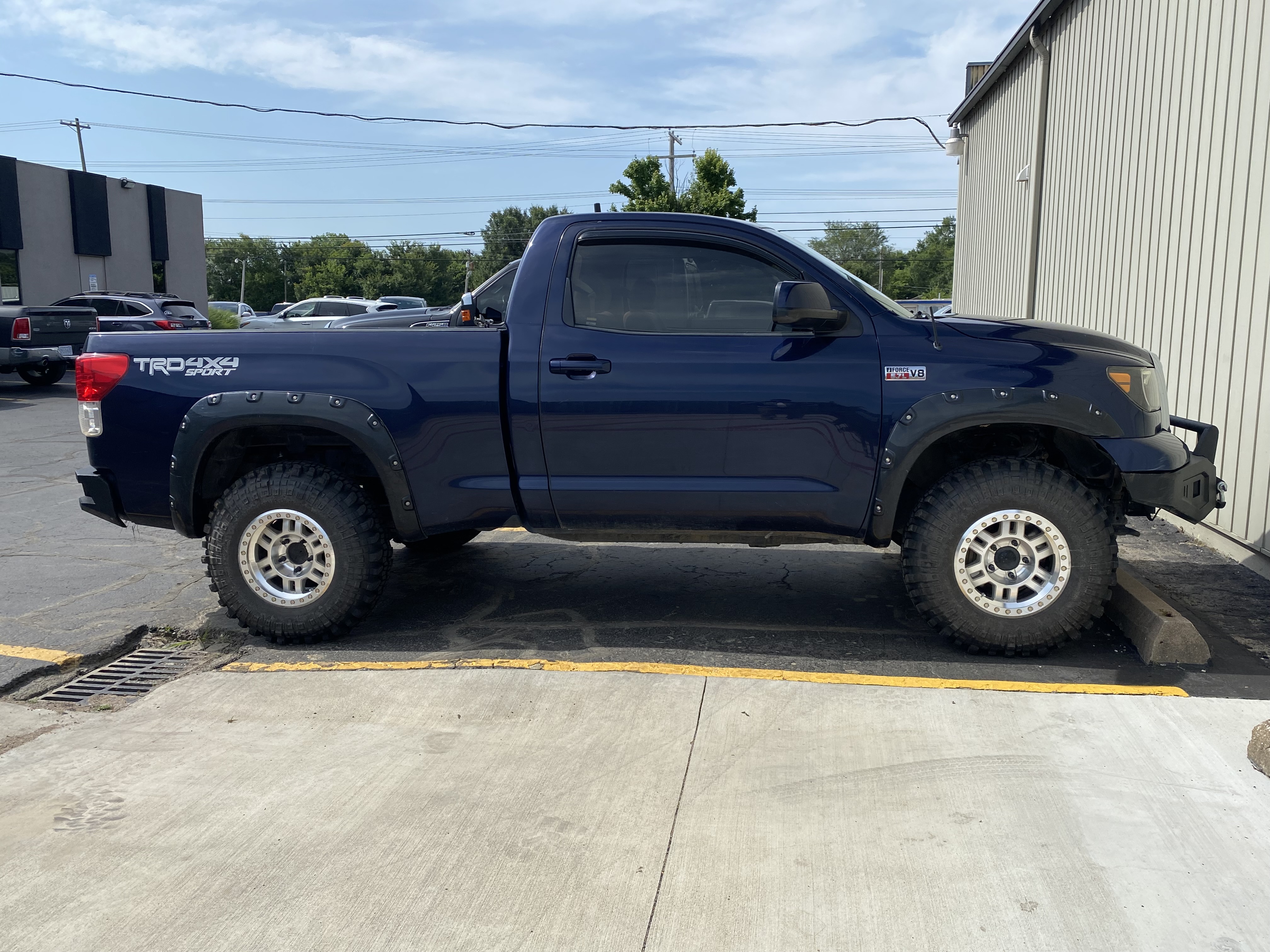 2011 Toyota Tundra photo