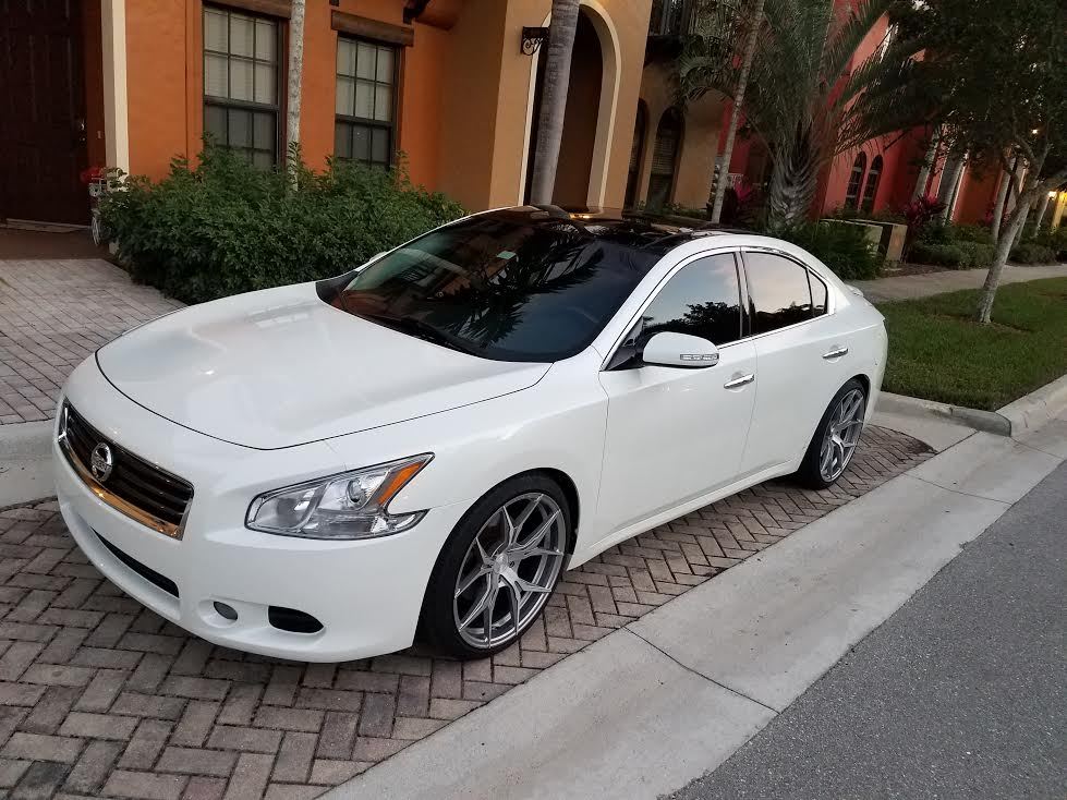 2014 Nissan Maxima photo