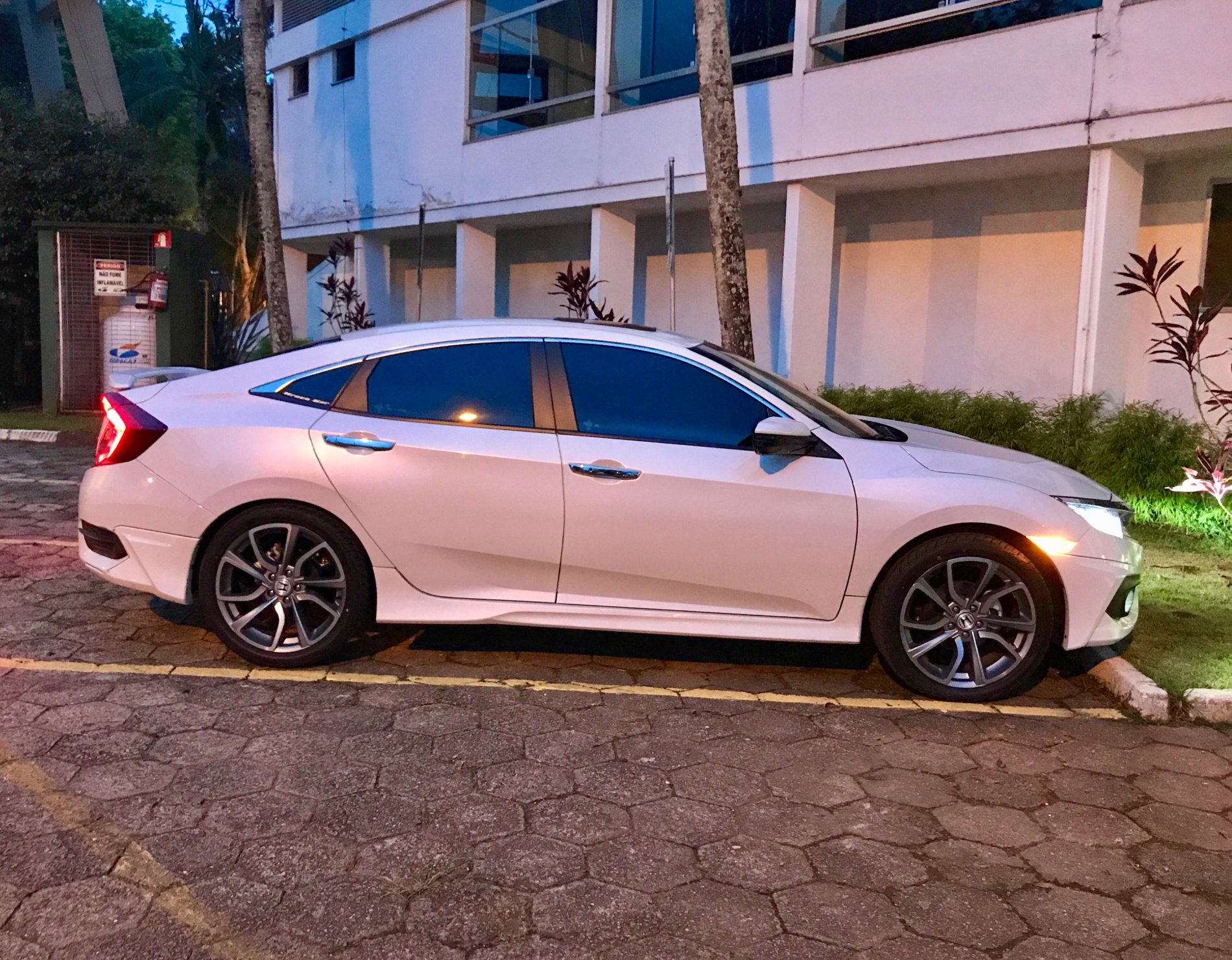 2017 Honda Civic photo