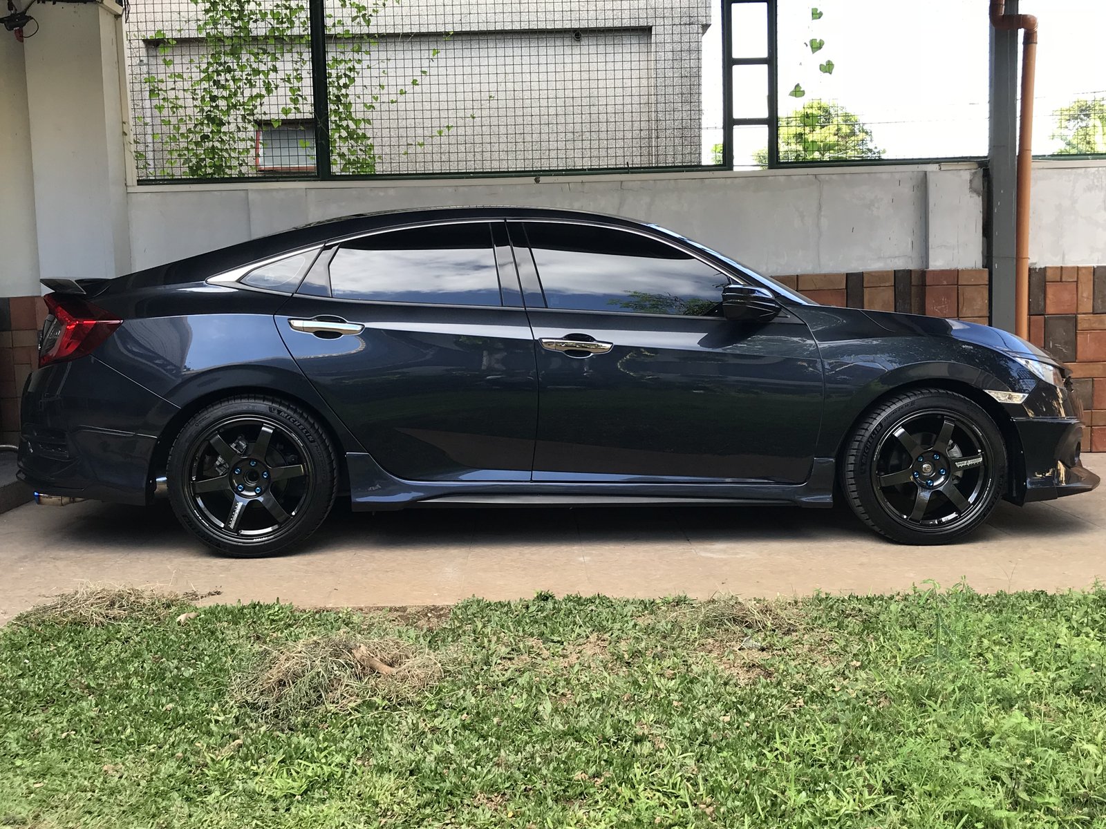 2017 Honda Civic photo