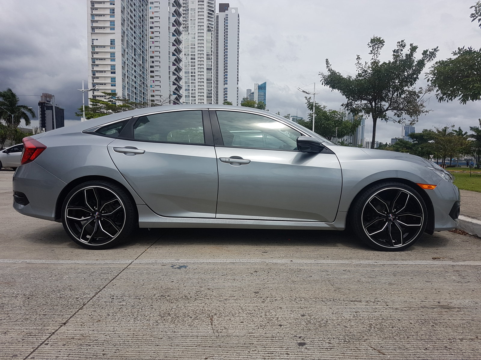 2016 Honda Civic photo