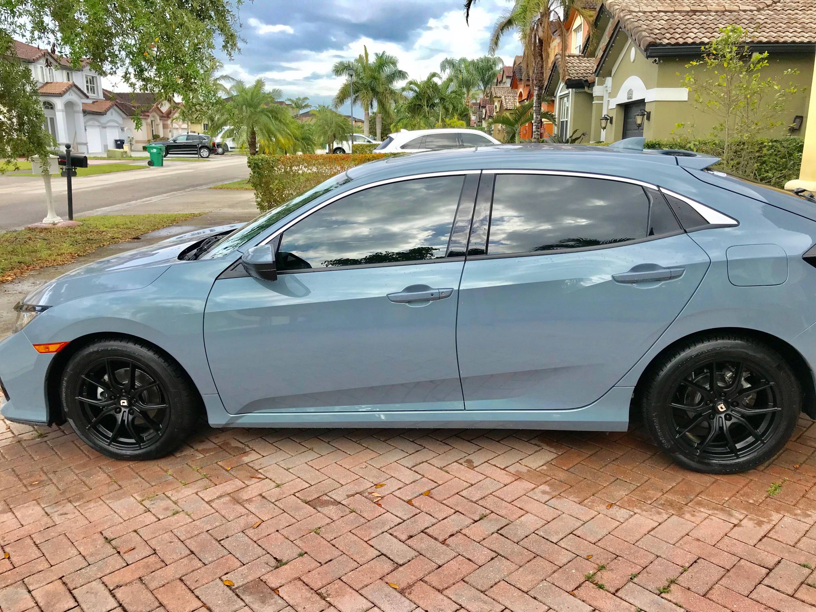 2017 Honda Civic photo