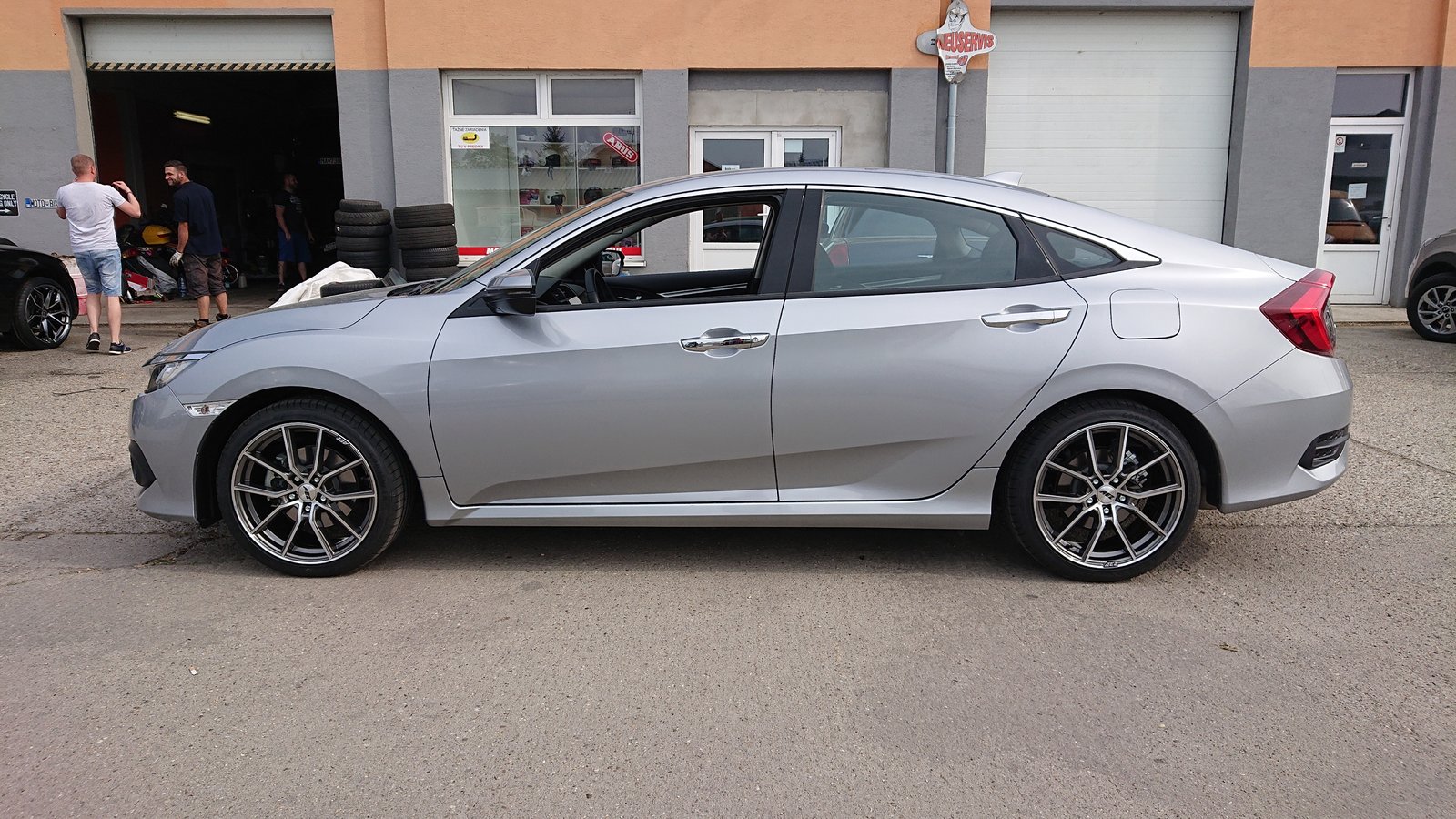 2017 Honda Civic photo