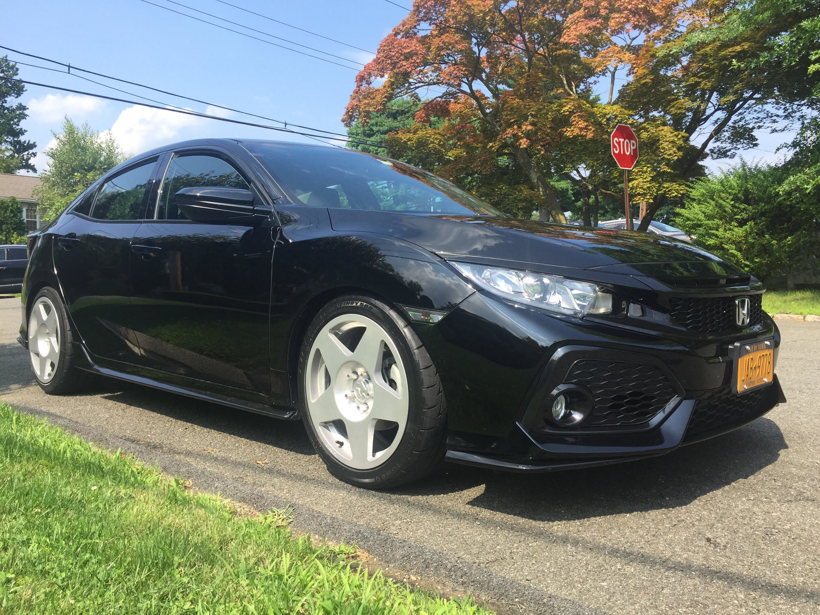 2018 Honda Civic photo