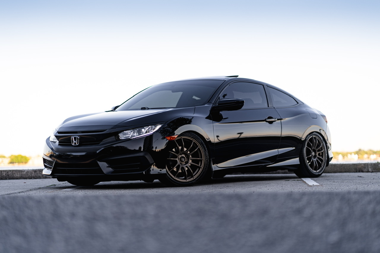 2017 Honda Civic photo