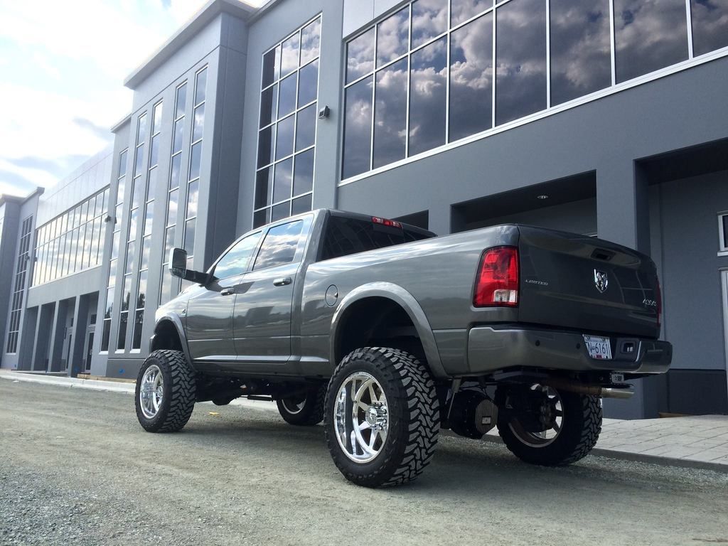 2012 RAM 3500 photo